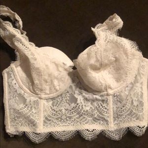VICTORIA SECRET BRA TOP (32D) WHITE
